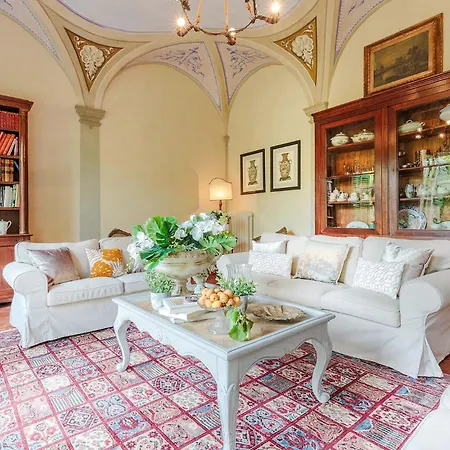 Villa Gattaiola: Renaissance Retreat With Pool In Vineyards