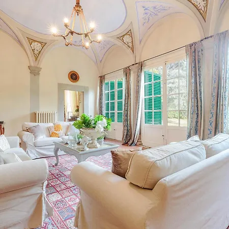 Villa Gattaiola: Renaissance Retreat With Pool In Vineyards